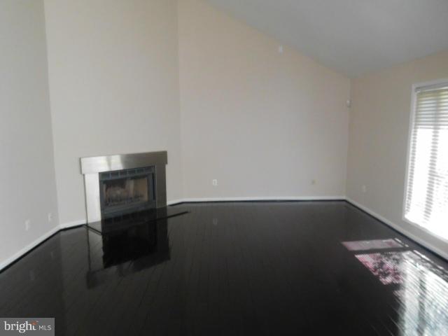 3009 Courtside Road Bowie, MD 20721 - Photo 3 of 30 Family Room