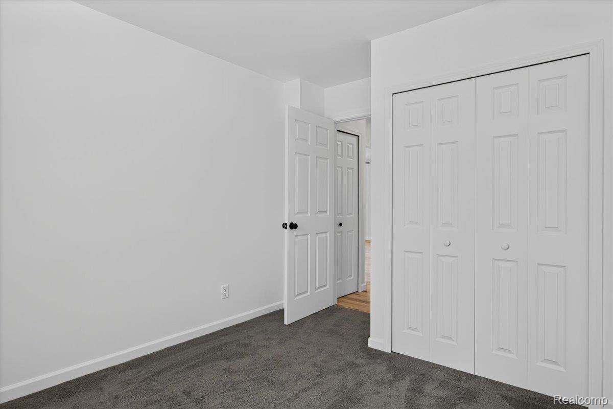 3156 Daisy Way Burton, MI 48519 - Photo 33 of 38 41-2026.07.06_ACloutier_DaisyWay023.jpg
