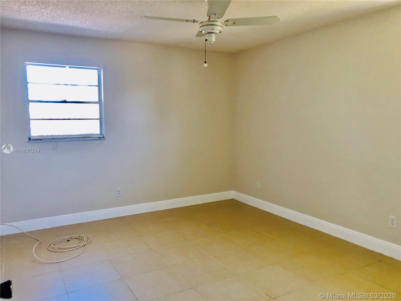 1525 Southeast Pitcher Road Port St. Lucie, FL 34952 - Photo 9 of 14