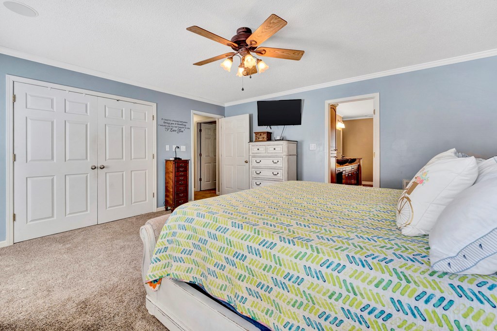 311 Watersedge Road Greenwood, SC 29649 - Photo 23 of 69