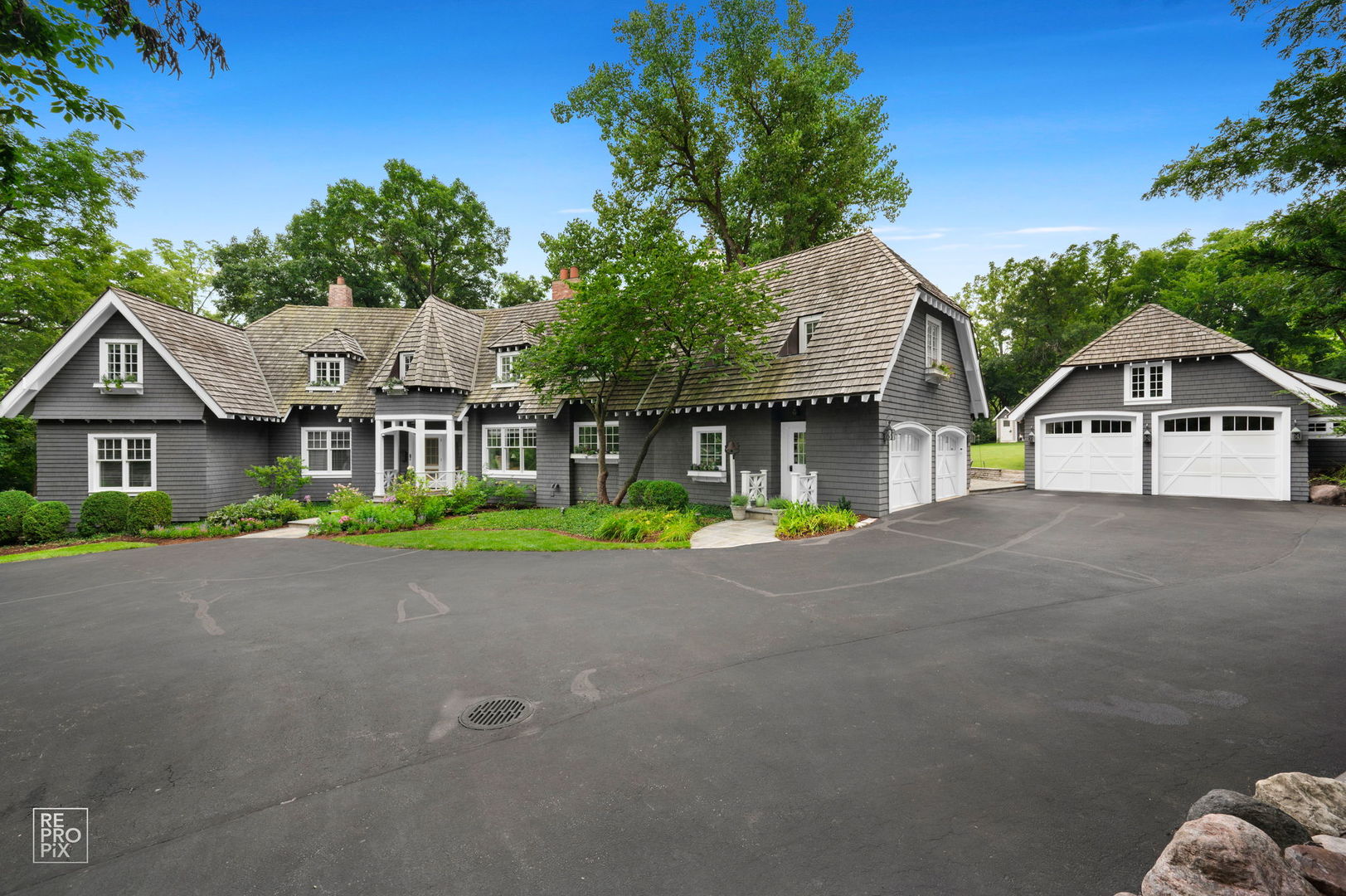 3404 Adams Road Oak Brook, IL 60523 - Photo 5 of 64 Gallery Image 5
