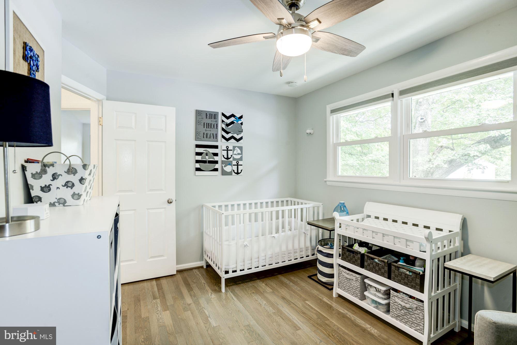8410 Wagon Wheel Road Alexandria, VA 22309 - Photo 24 of 52 bedroom - with blackout shades!
