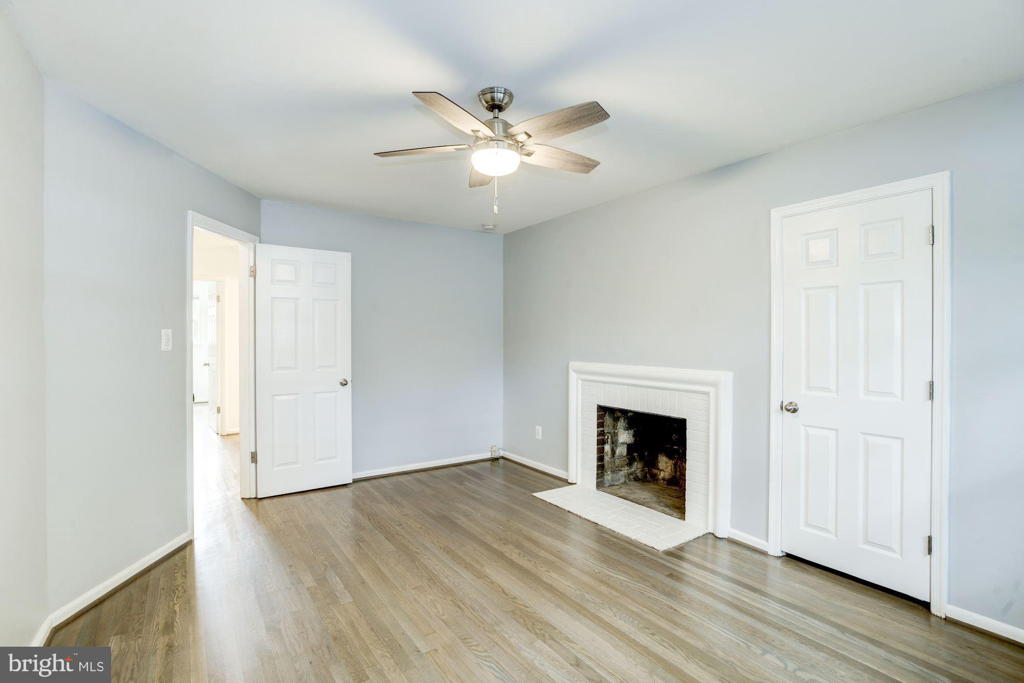 8410 Wagon Wheel Road Alexandria, VA 22309 - Photo 29 of 52 third bedroom - w/ fireplace!
