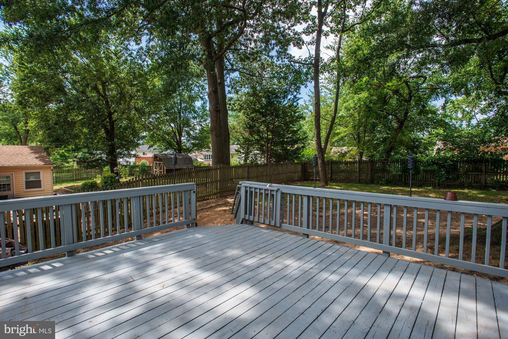 8410 Wagon Wheel Road Alexandria, VA 22309 - Photo 41 of 52 Terrific outdoor space