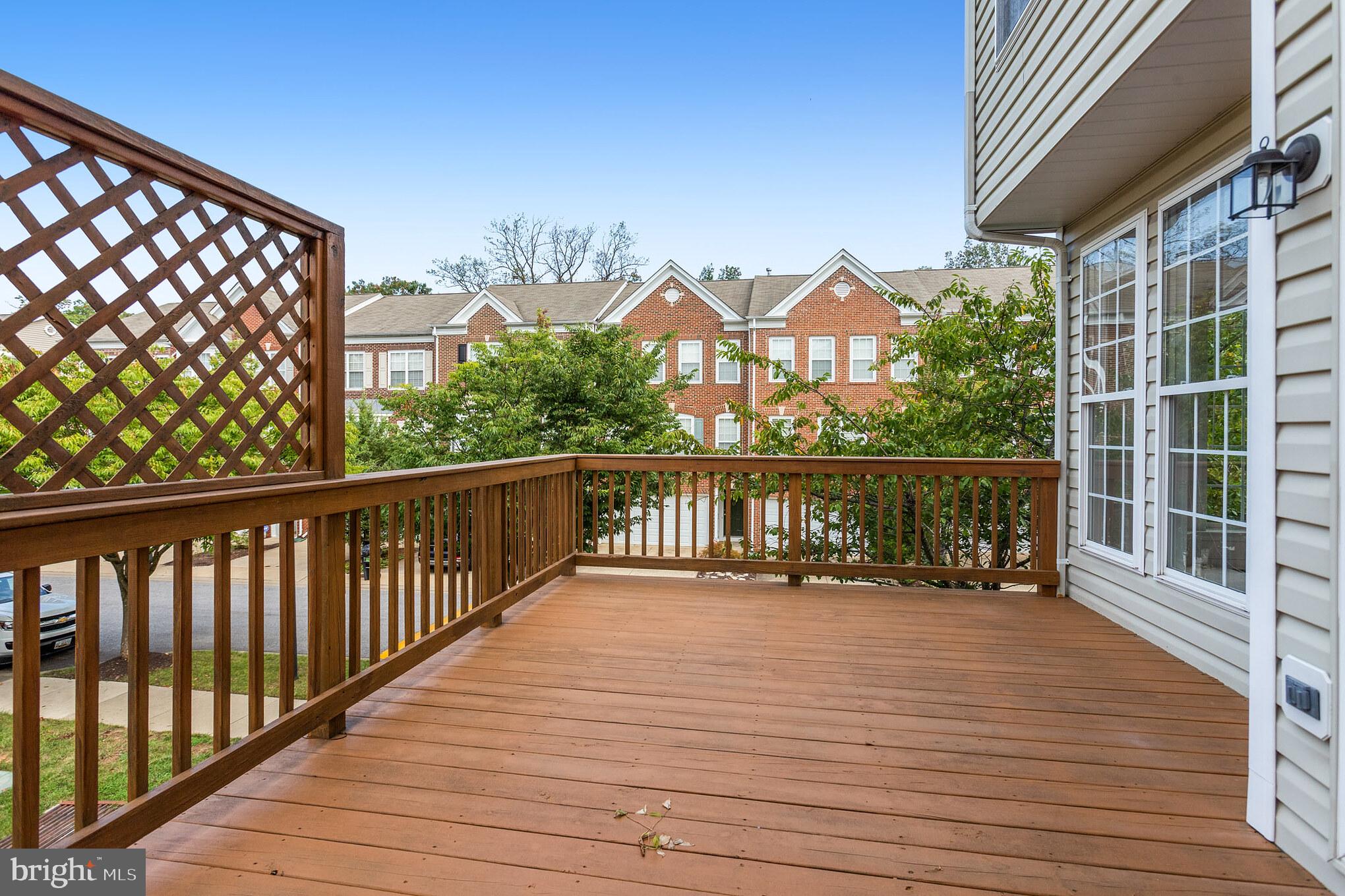 11508 Rabbit Run Terrace Silver Spring, MD 20904 - Photo 13 of 29 Expansive deck
