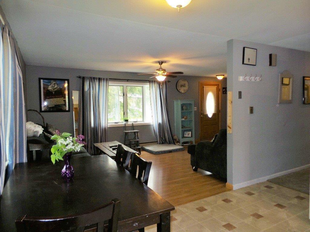 19 New England Road Augusta, ME 04330 - Photo 6 of 21 Kitchen to Living