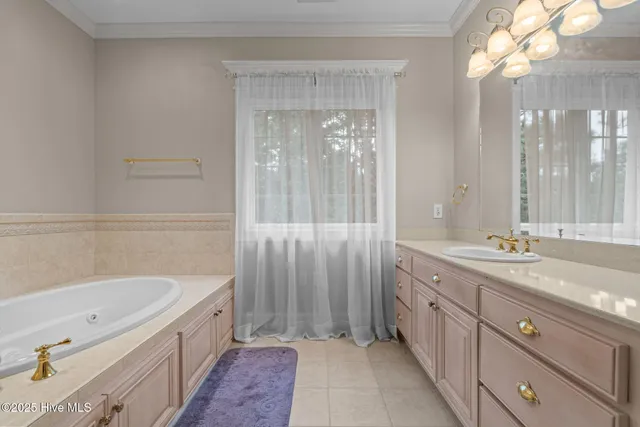 $1,295,000 | 16 Mulbren Court, Pinehurst, NC 28374