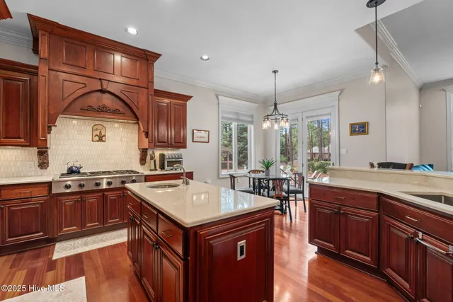 $1,295,000 | 16 Mulbren Court, Pinehurst, NC 28374