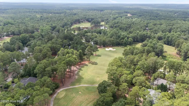 $1,295,000 | 16 Mulbren Court, Pinehurst, NC 28374