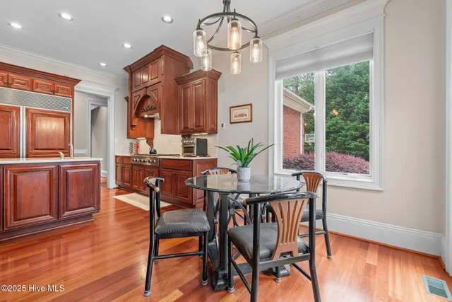 $1,295,000 | 16 Mulbren Court, Pinehurst, NC 28374