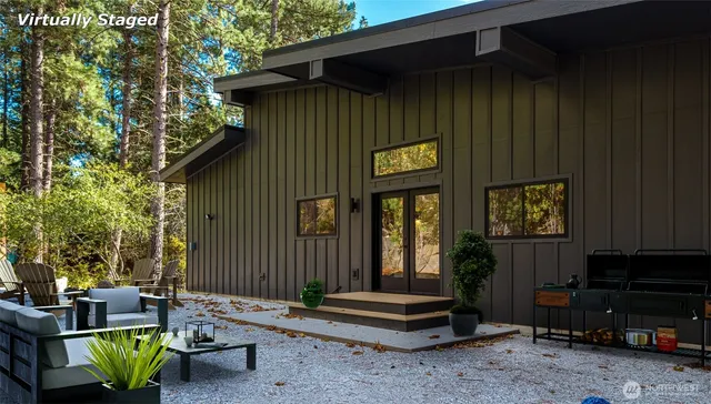 $1,348,000 | 23112 Lake Wenatchee Highway, Leavenworth, WA 98826