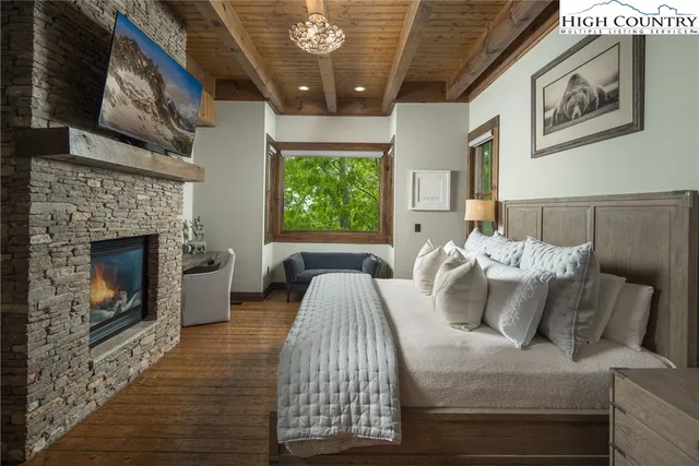 $2,995,000 | 856 Ninebark Road, Boone, NC 28607