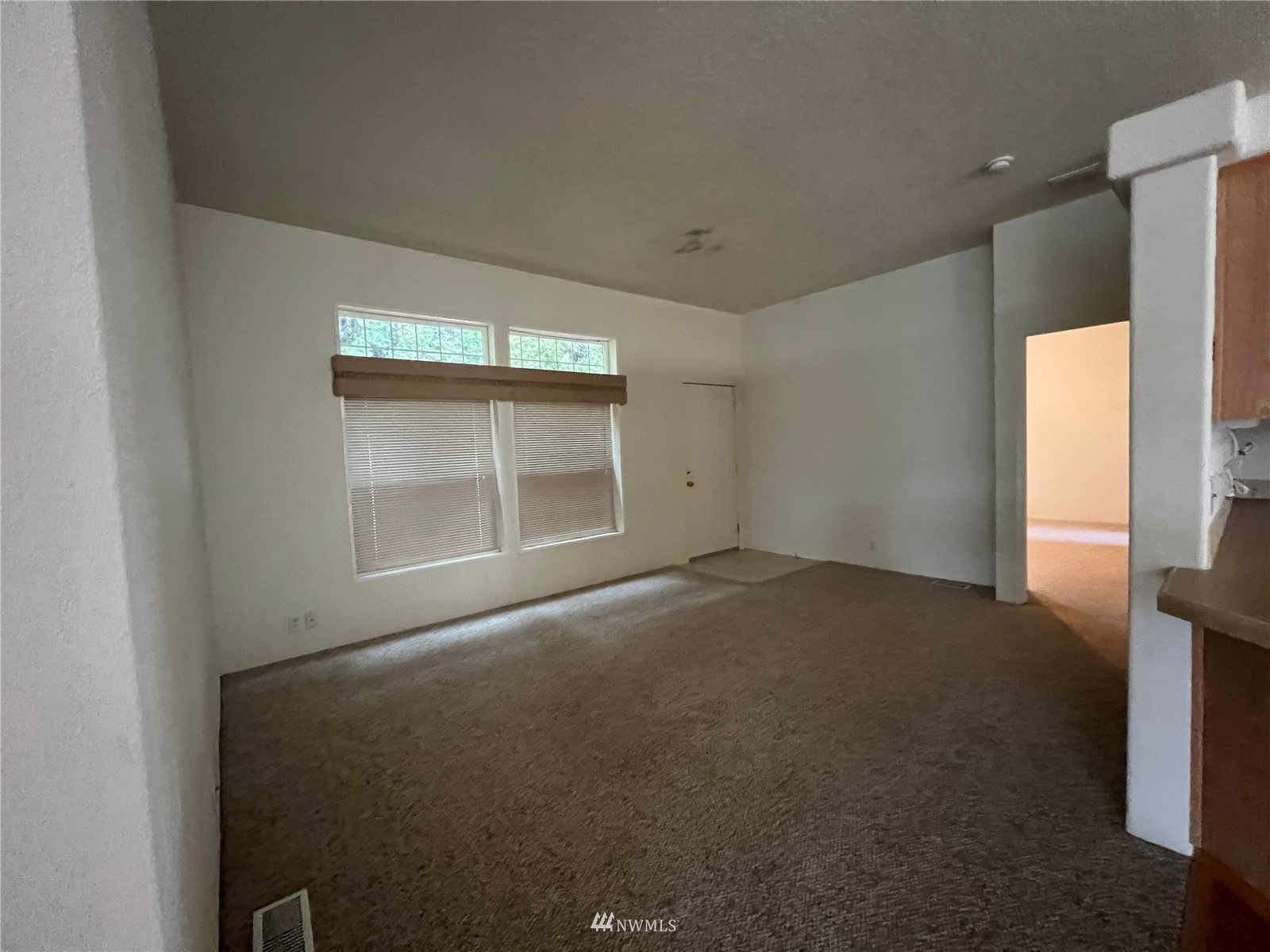 9101 Steilacoom Road Southeast, Unit 125 Olympia, WA 98513 - Photo 8 of 11 Gallery Image 8