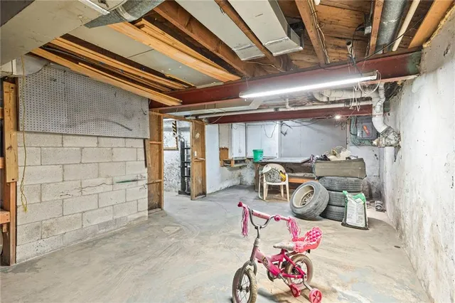 $185,000 | 6502 Leavenworth Road, Kansas City, KS 66104