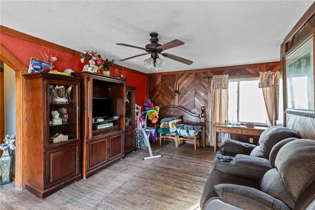 $185,000 | 6502 Leavenworth Road, Kansas City, KS 66104