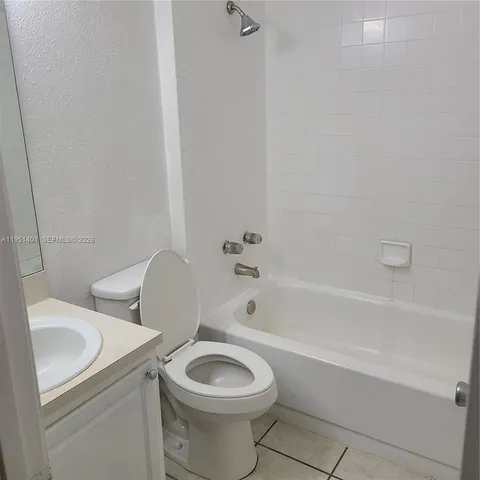 $2,300 | 2061 Northwest 96th Terrace, Unit 12P, Pembroke Pines, FL 33024