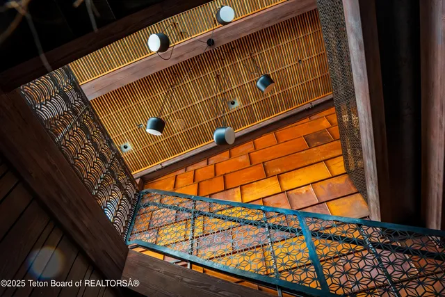 $3,500,000 | 174 West Magnolia Street, Pinedale, WY 82941