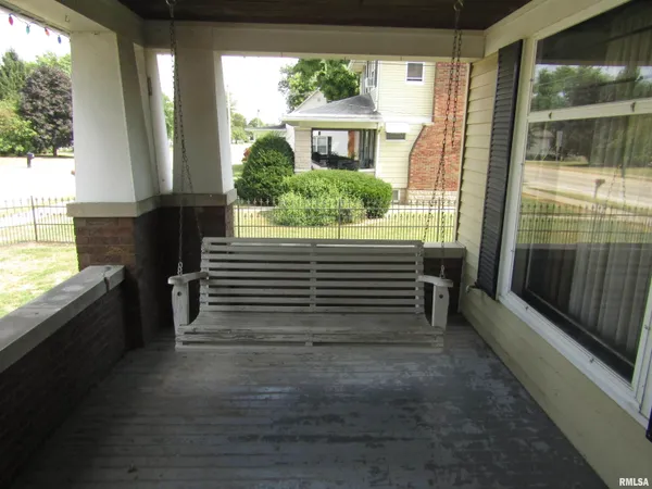 $88,000 | 502 East Broadway, Astoria, IL 61501