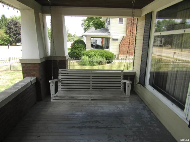 $88,000 | 502 East Broadway, Astoria, IL 61501