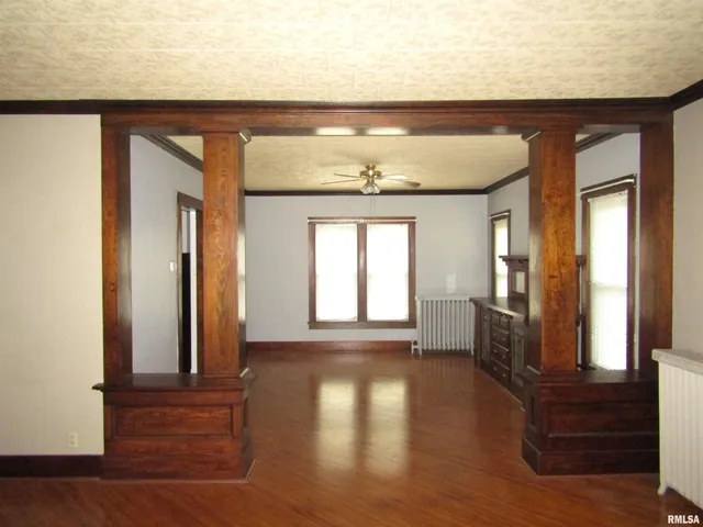 $88,000 | 502 East Broadway, Astoria, IL 61501