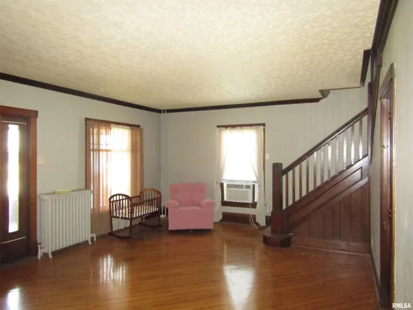 $88,000 | 502 East Broadway, Astoria, IL 61501