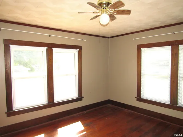 $88,000 | 502 East Broadway, Astoria, IL 61501