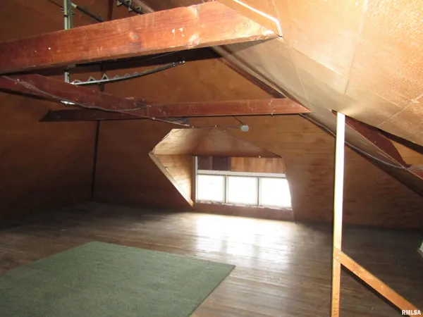 $88,000 | 502 East Broadway, Astoria, IL 61501