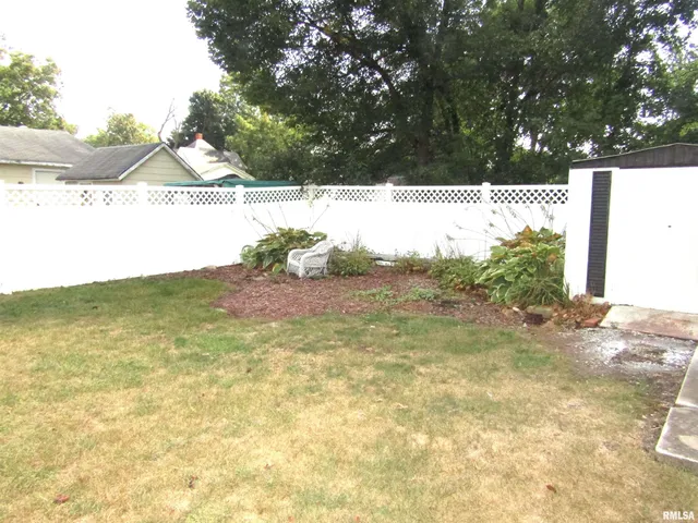 $88,000 | 502 East Broadway, Astoria, IL 61501