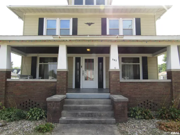 $88,000 | 502 East Broadway, Astoria, IL 61501