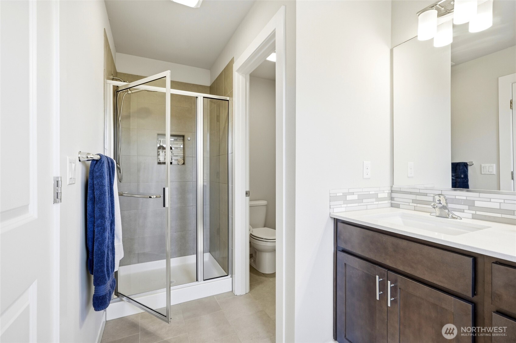 19414 35th Drive Southeast, Unit D Bothell, WA 98012 - Photo 22 of 37
