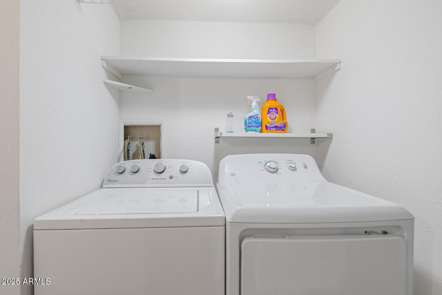 2119 North Recker Road Mesa, AZ 85215 - Photo 17 of 23 2119 N Recker-017-003-1500x1000