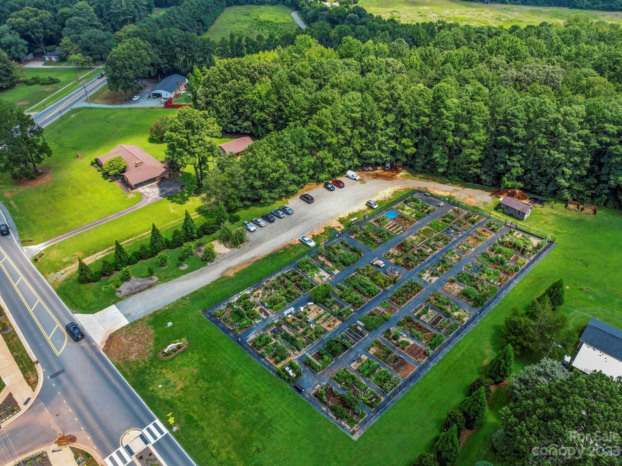 13101 Phillips Road Matthews, NC 28105 - Photo 40 of 45