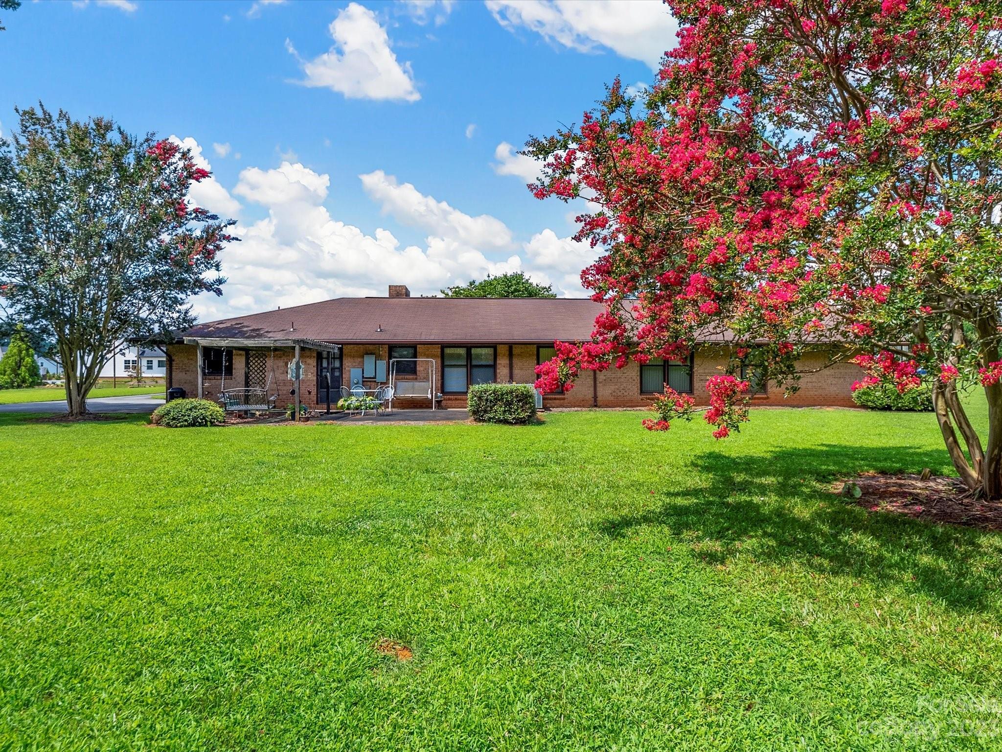 13101 Phillips Road Matthews, NC 28105 - Photo 6 of 45
