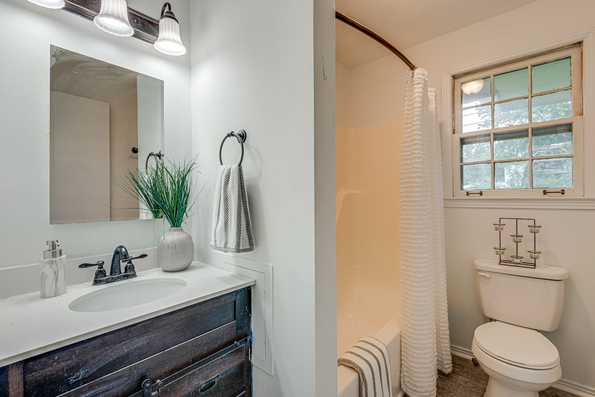 108 Chestnut Drive Dickson, TN 37055 - Photo 20 of 25 a bathroom with a sink and a toilet