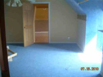 8186 Morrish Road Swartz Creek, MI 48473 - Photo 3 of 11 20232746-2.JPG