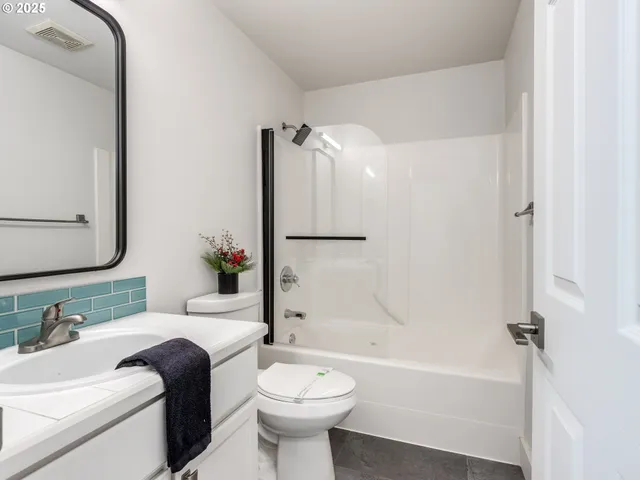 $420,000 | 18067 Southwest Niks Drive, Beaverton, OR 97003