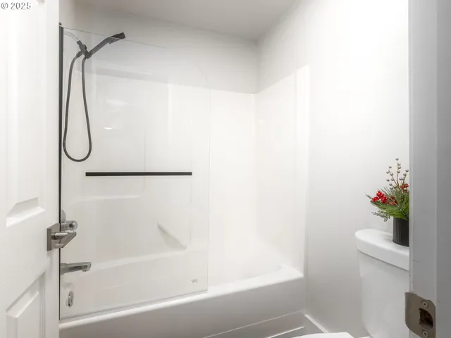 $420,000 | 18067 Southwest Niks Drive, Beaverton, OR 97003