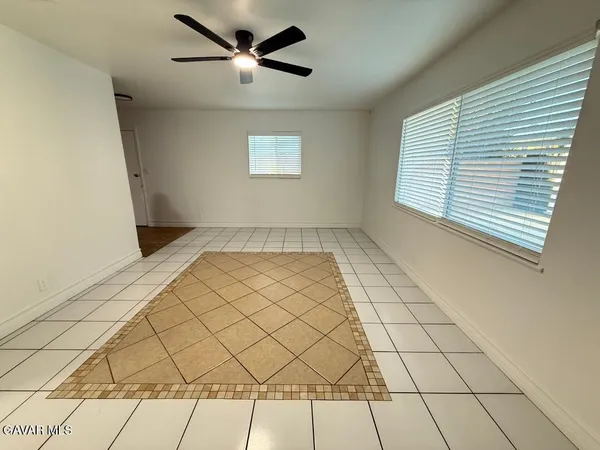$2,900 | 38638 31st Street East, Palmdale, CA 93550