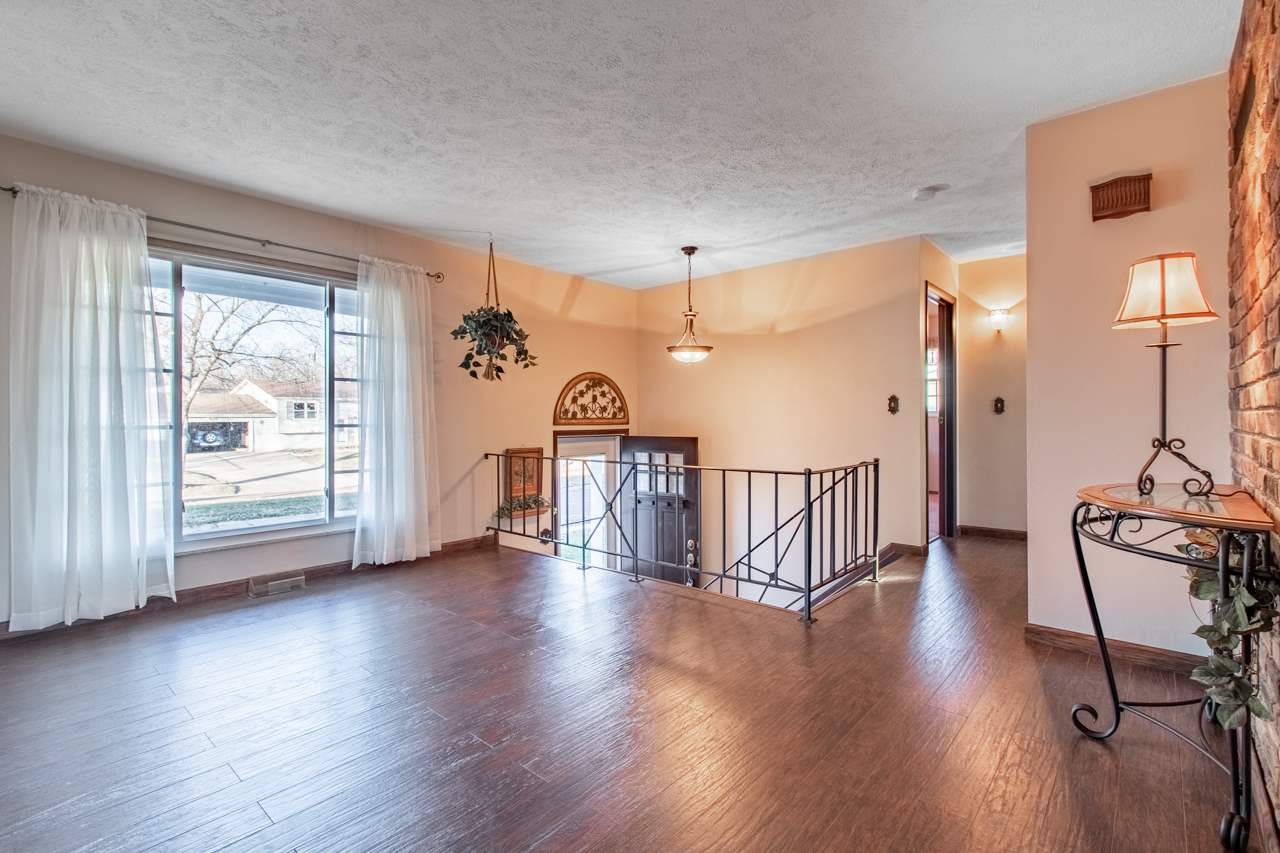 426 Joliet Road Marquette Heights, IL 61554 - Photo 7 of 26 Gallery Image 7