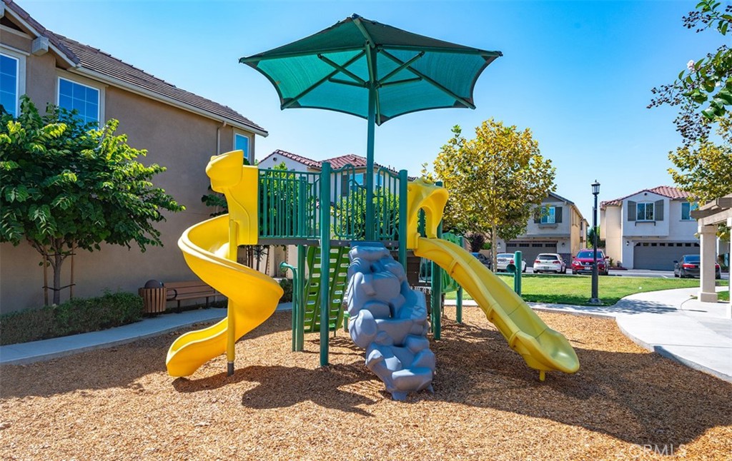 646 South Fillmore Avenue Rialto, CA 92376 - Photo 41 of 46 a view of a park with slide