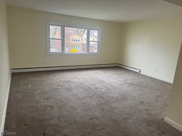 $2,600 | 14 Walnut Parkway, Unit 2, Montclair, NJ 07042