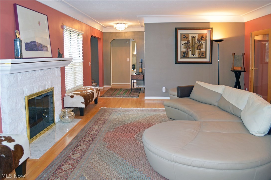 4600 Brainard Road Chagrin Falls, OH 44022 - Photo 3 of 18 Gallery Image 3
