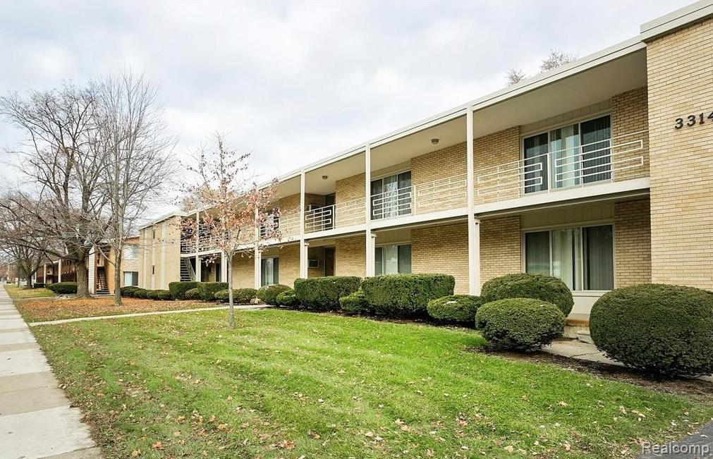 3314 Greenfield Road, Unit 3 Royal Oak, MI 48073 - Photo 1 of 11