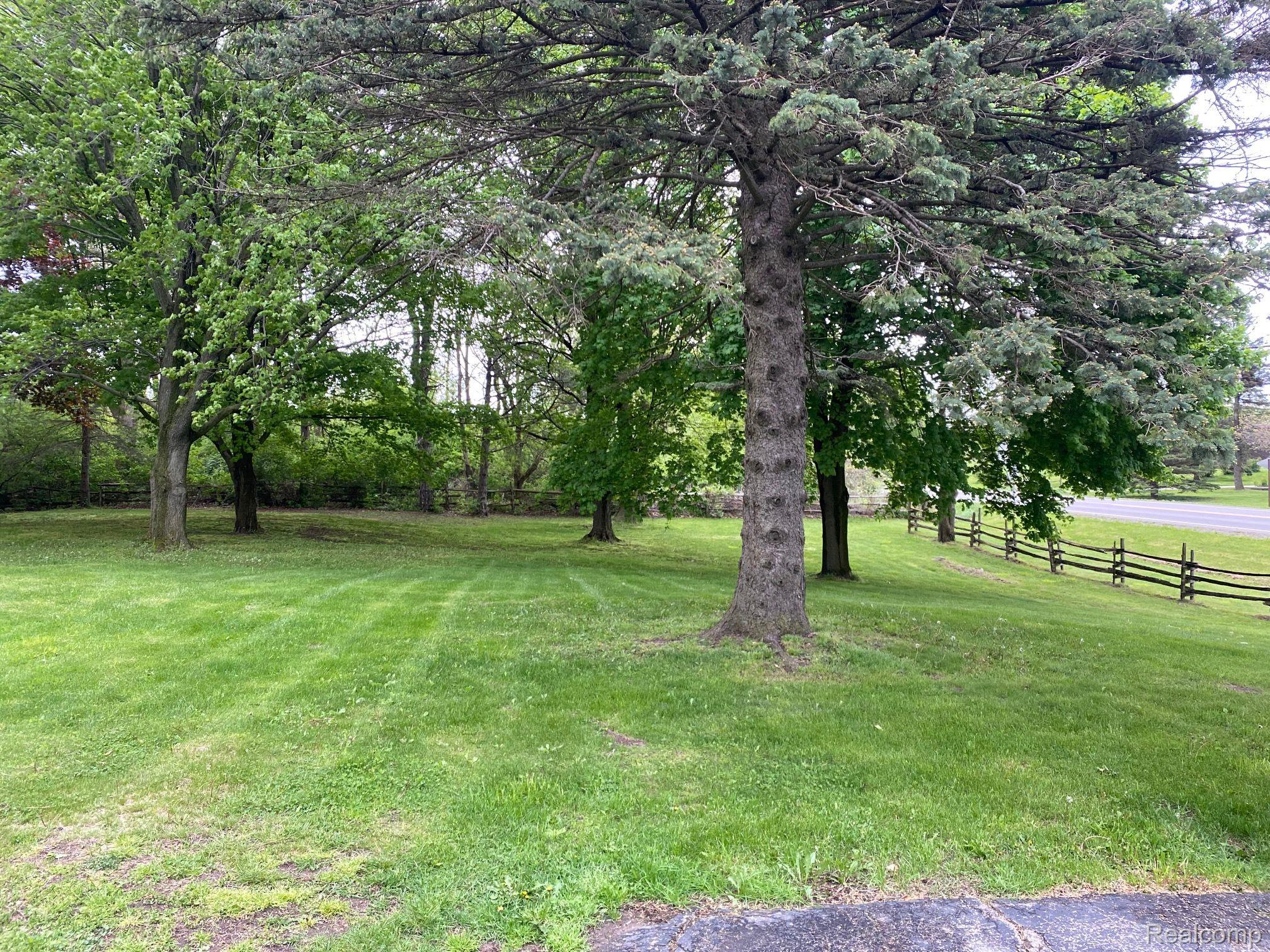 1819 East Dryden Road Metamora, MI 48455 - Photo 7 of 25 Gallery Image 7