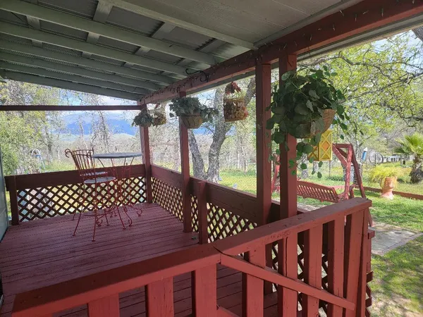 $395,000 | 33323 Buttercup Lane, Squaw Valley, CA 93675