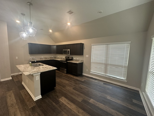 2136 Markley Drive Bryan, TX 77807 - Photo 5 of 21