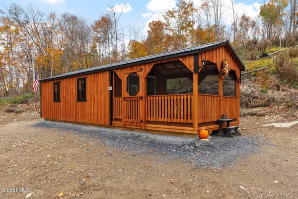 $199,900 | 5736 State Route 22, Salem, NY 12865