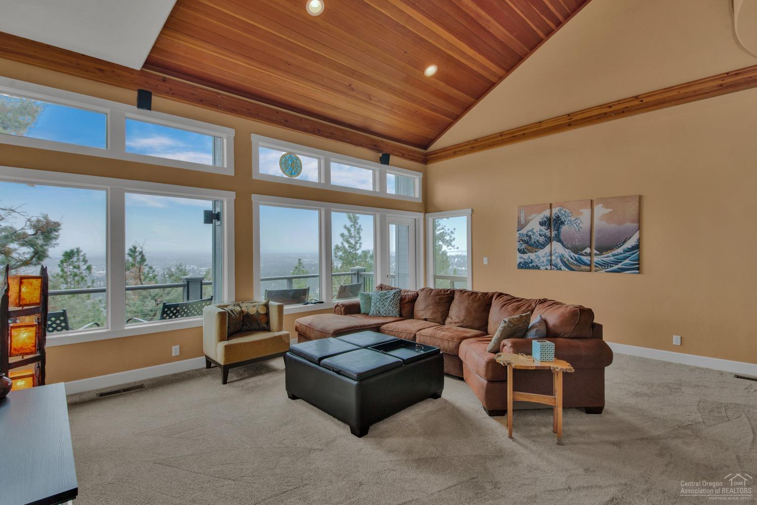 1765 Northwest Rimrock Drive Bend, OR 97703 - Photo 8 of 25 Gallery Image 8