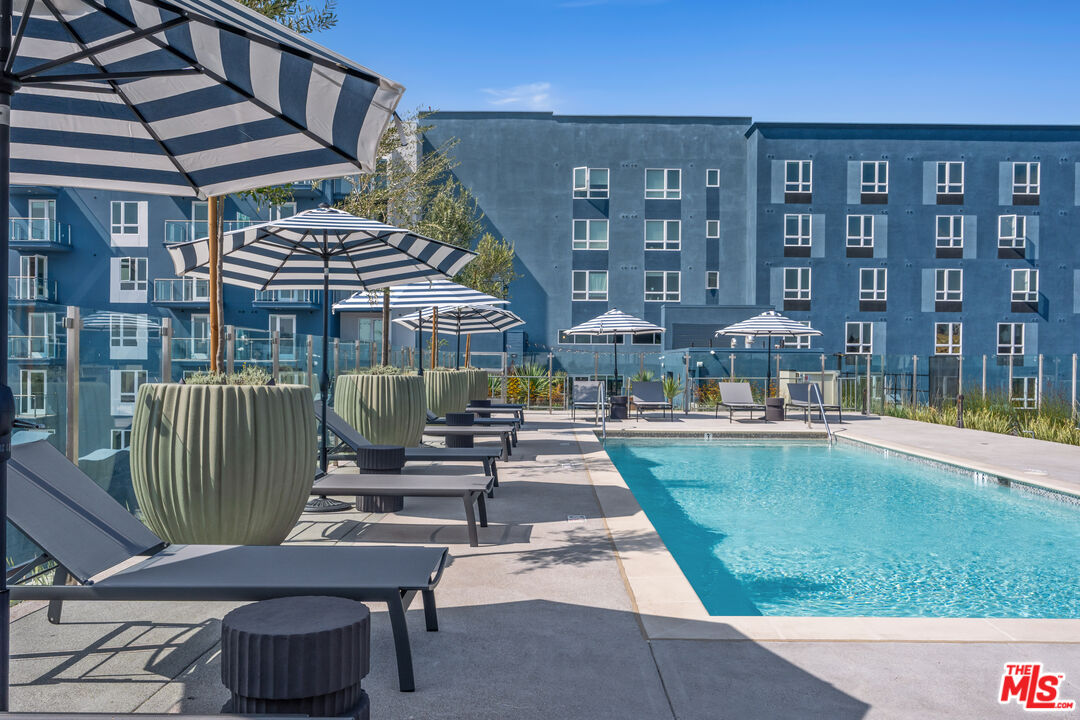 800 Western Avenue, Unit 519 Los Angeles, CA 90005 - Photo 16 of 26