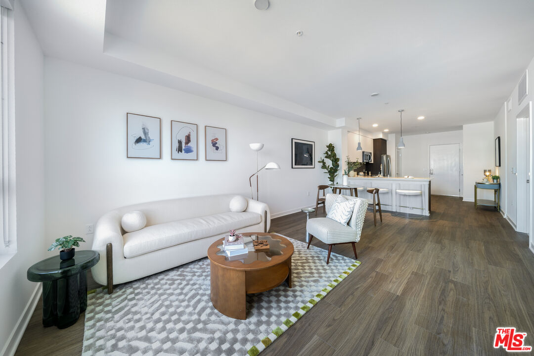 800 Western Avenue, Unit 519 Los Angeles, CA 90005 - Photo 7 of 26